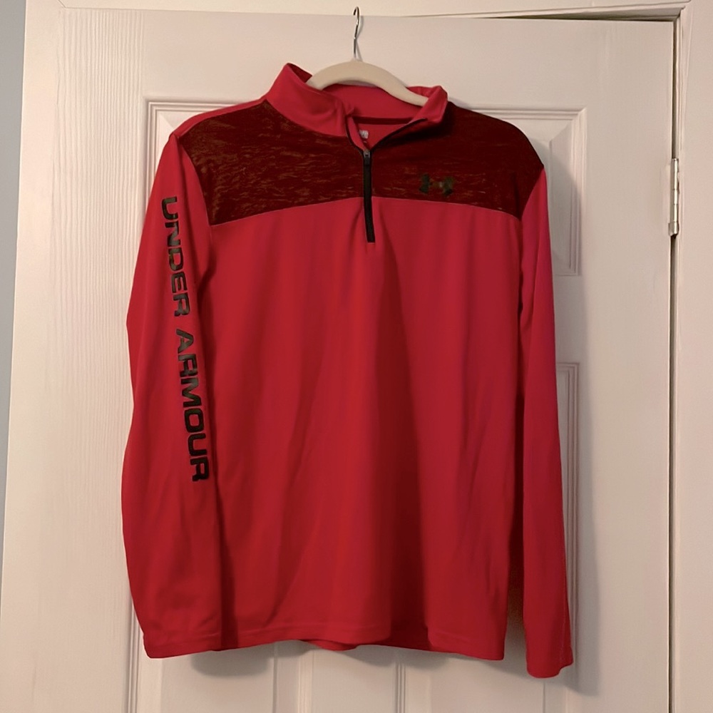 Under Armour 1/4 zip pullover YXL